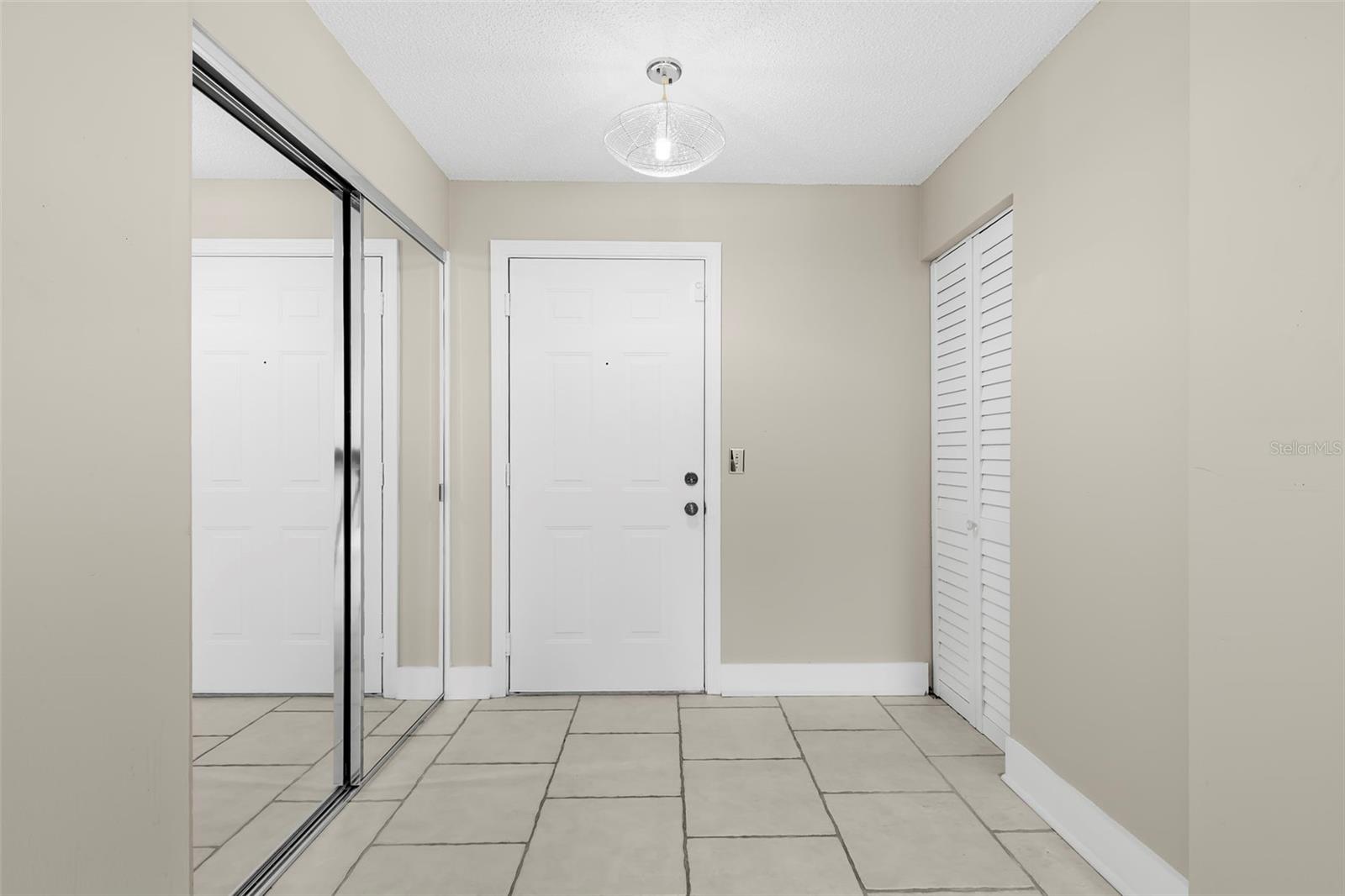 701 MIRROR LAKE DR N #201 — photo 6