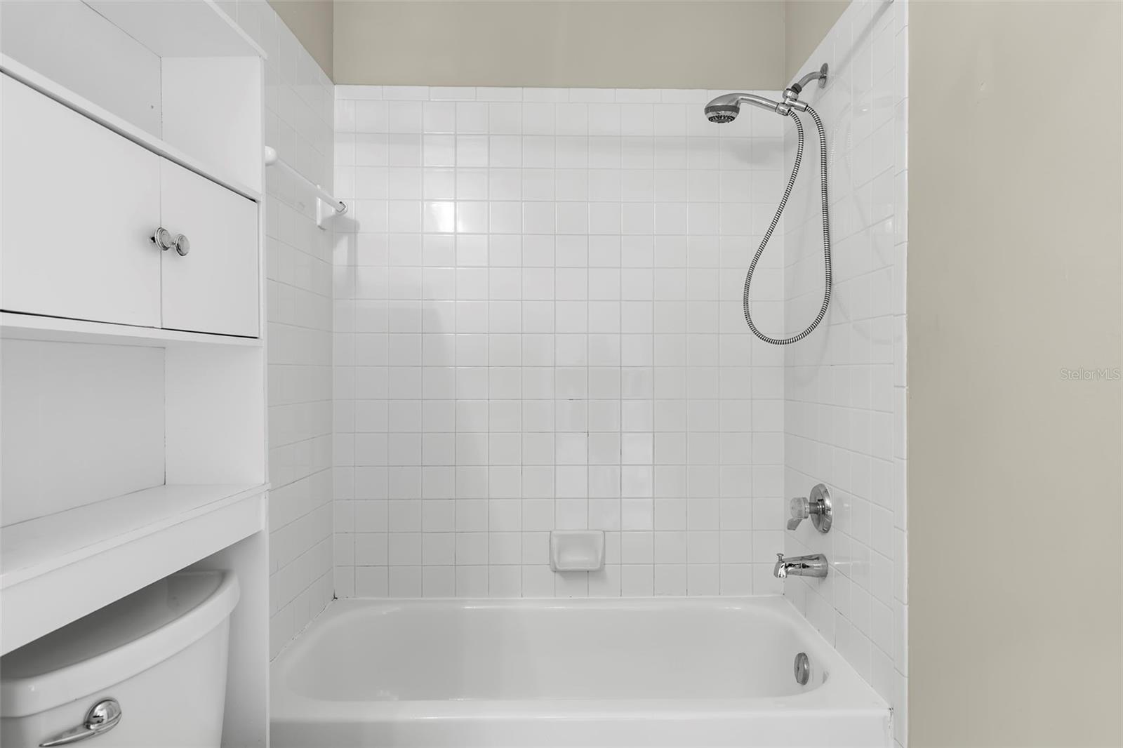 701 MIRROR LAKE DR N #201 — photo 26