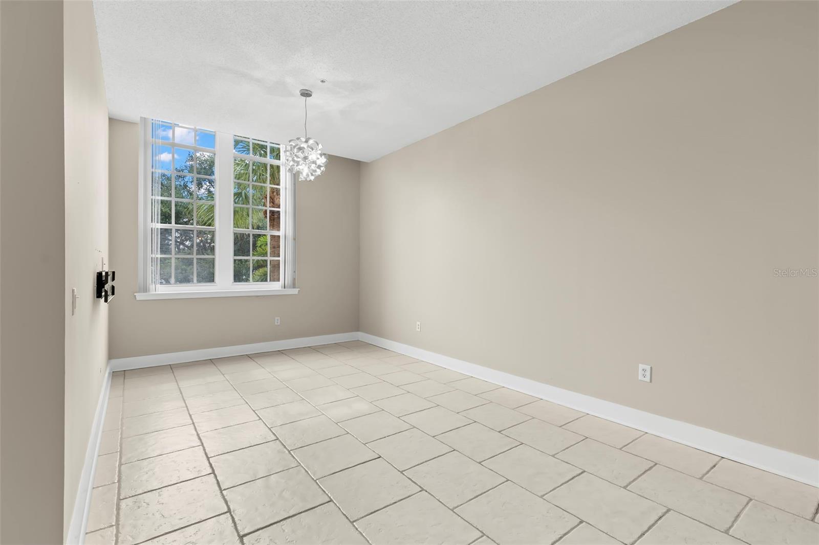 701 MIRROR LAKE DR N #201 — photo 10
