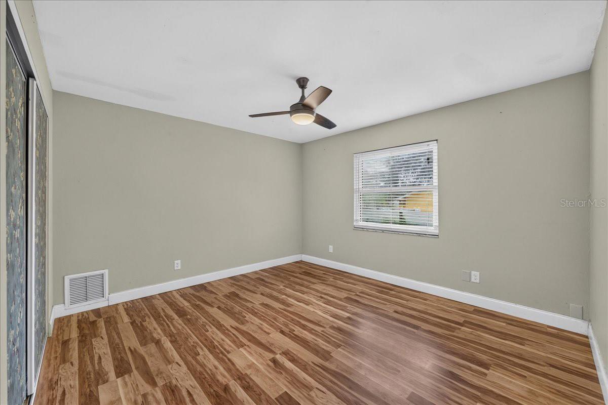 1221 E LIME ST — photo 30