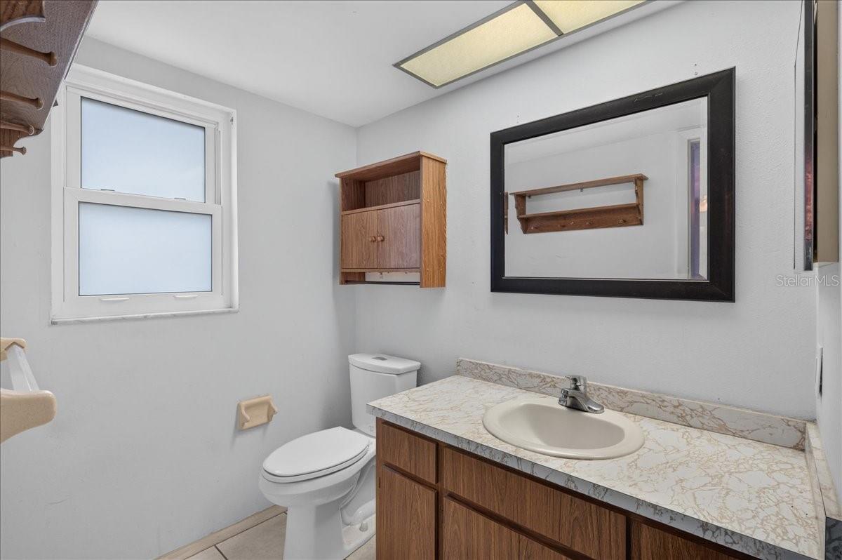 1221 E LIME ST — photo 26