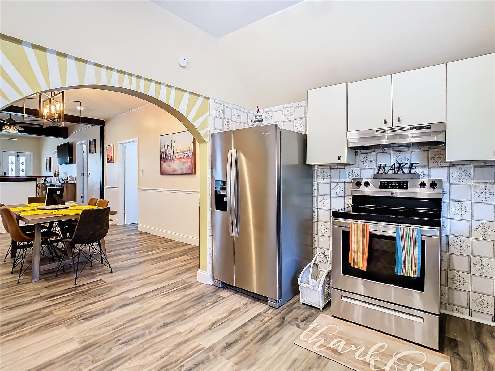 3321 W AILEEN ST — photo 18