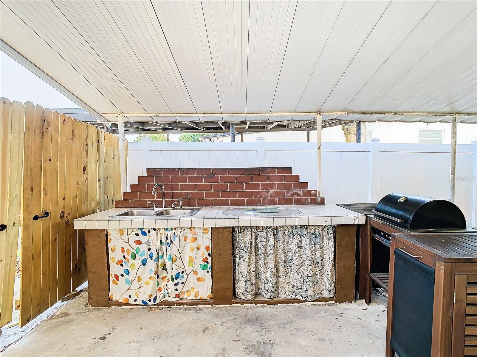 3321 W AILEEN ST — photo 40