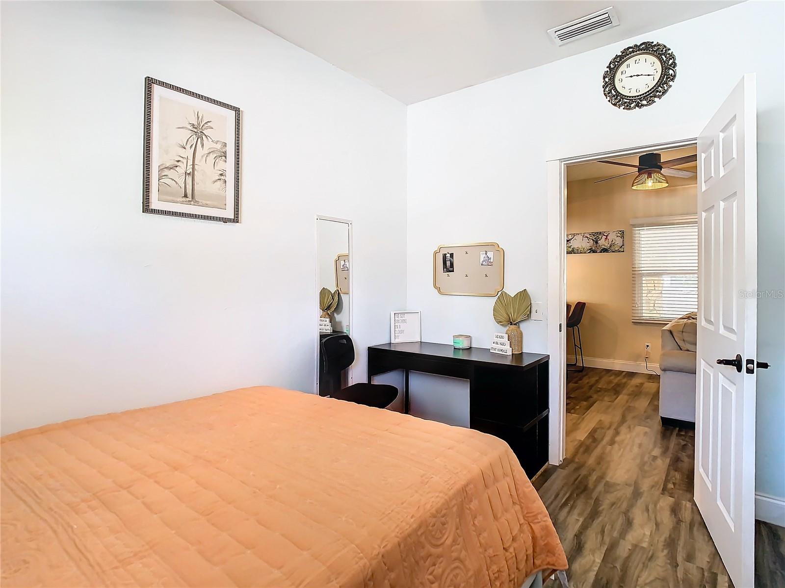 3321 W AILEEN ST — photo 20