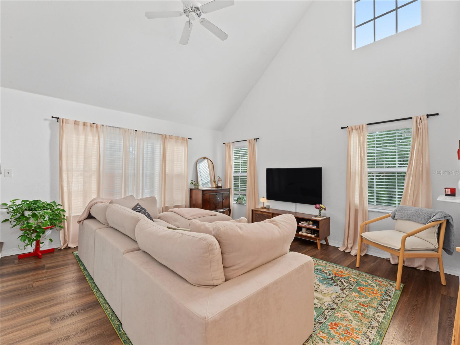 9186 LAKE CHASE ISLAND WAY — photo 9