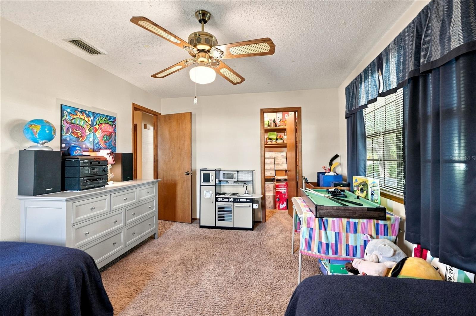 617 MEHLENBACHER RD — photo 23