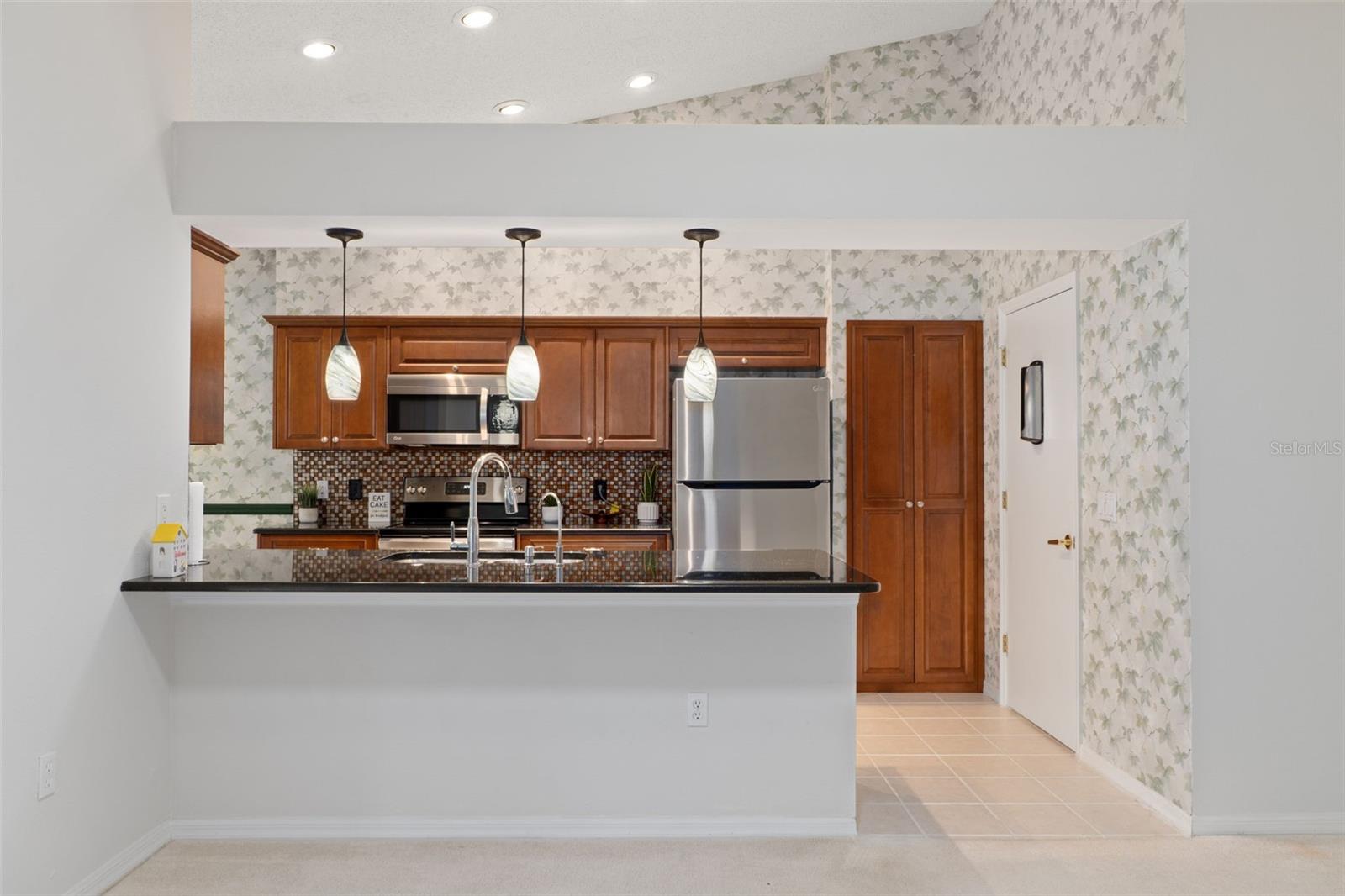 18630 BENT PINE DR — photo 18