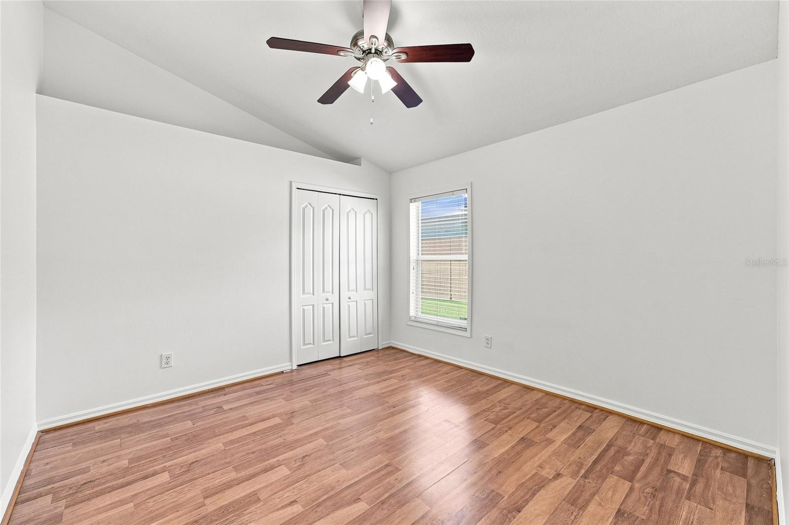 12018 NORTHUMBERLAND DR — photo 31