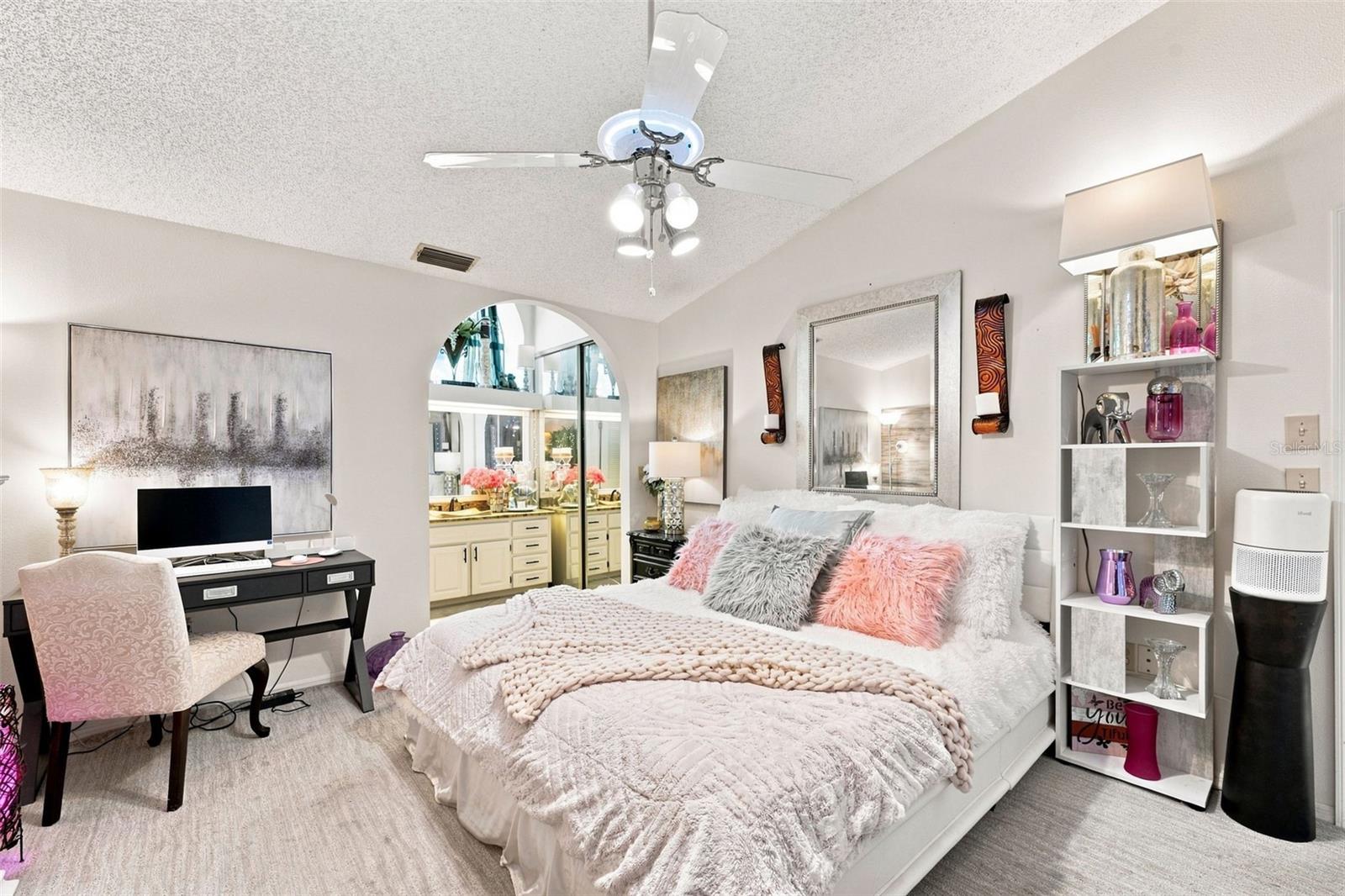 8136 GOLF CLUB CT — photo 6