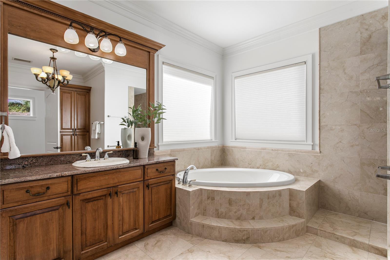 5211 W NEPTUNE WAY — photo 85