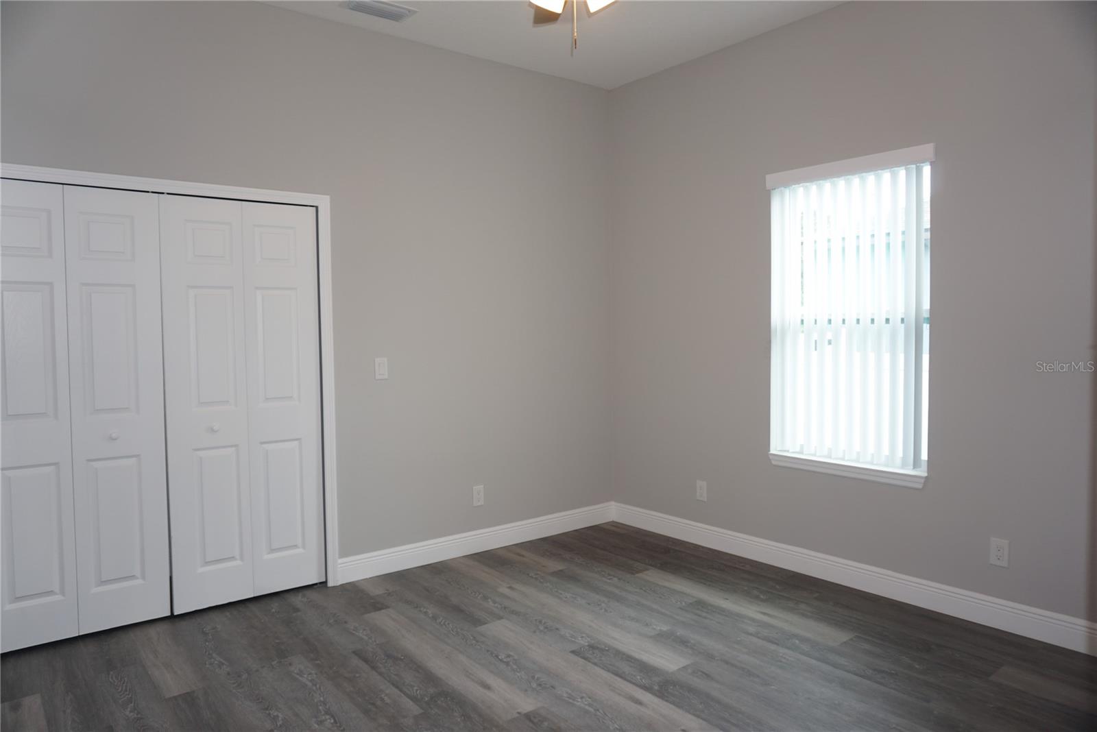 12572 TREE ST — photo 14