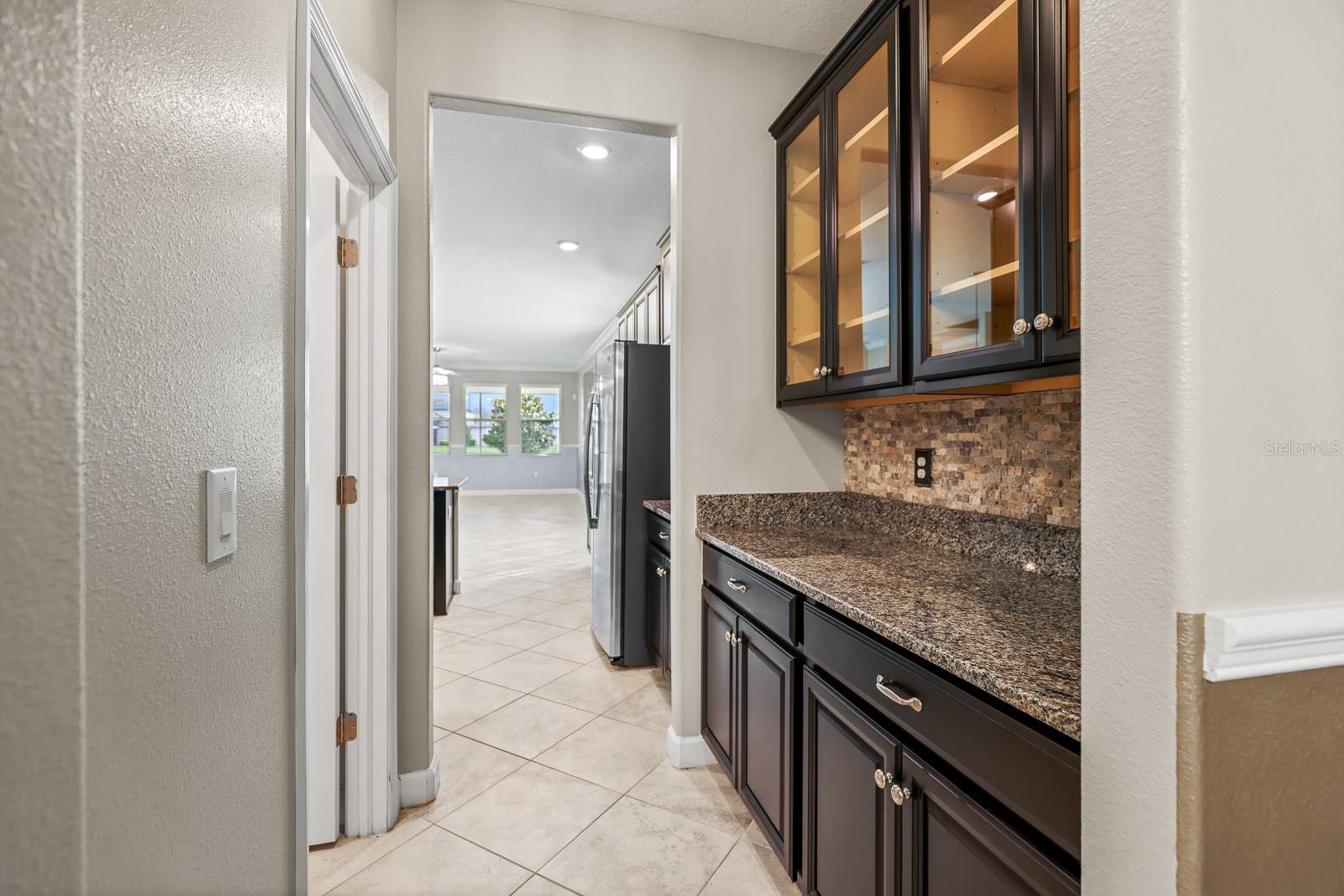 9650 IVORY DR — photo 10