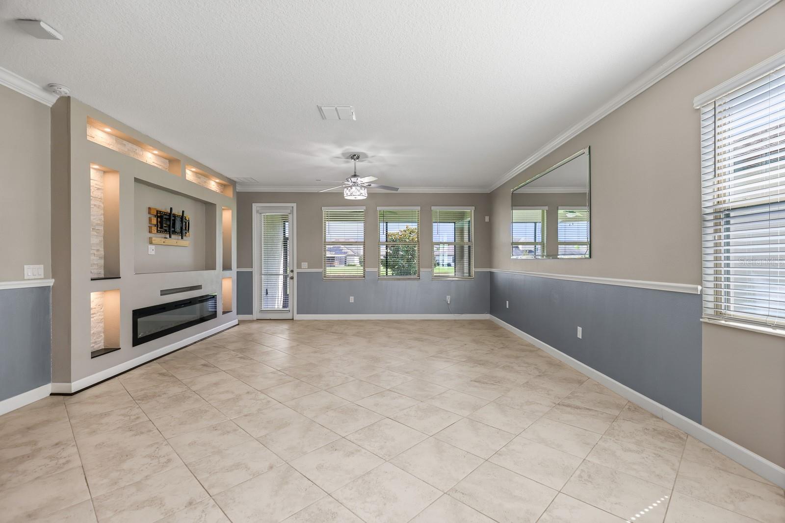 9650 IVORY DR — photo 3