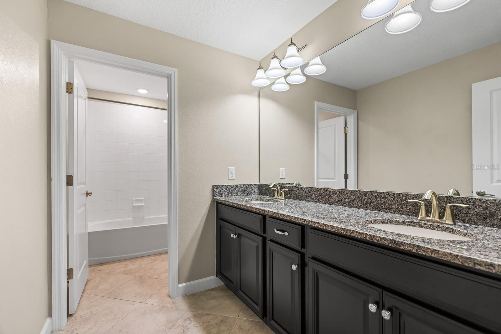 9650 IVORY DR — photo 28
