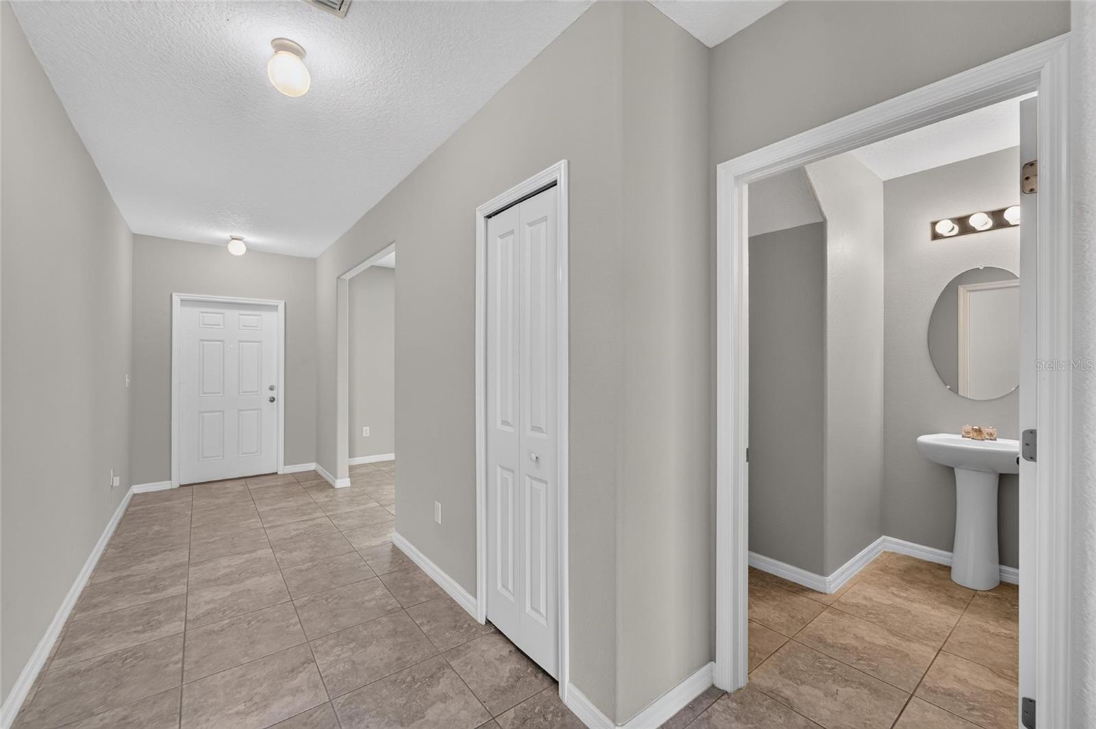 215 ENGLISH HERITAGE PL — photo 21