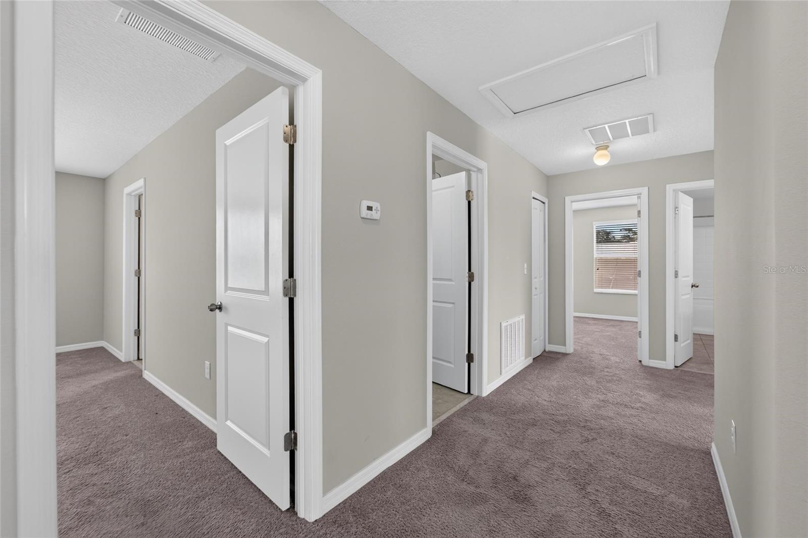 215 ENGLISH HERITAGE PL — photo 43