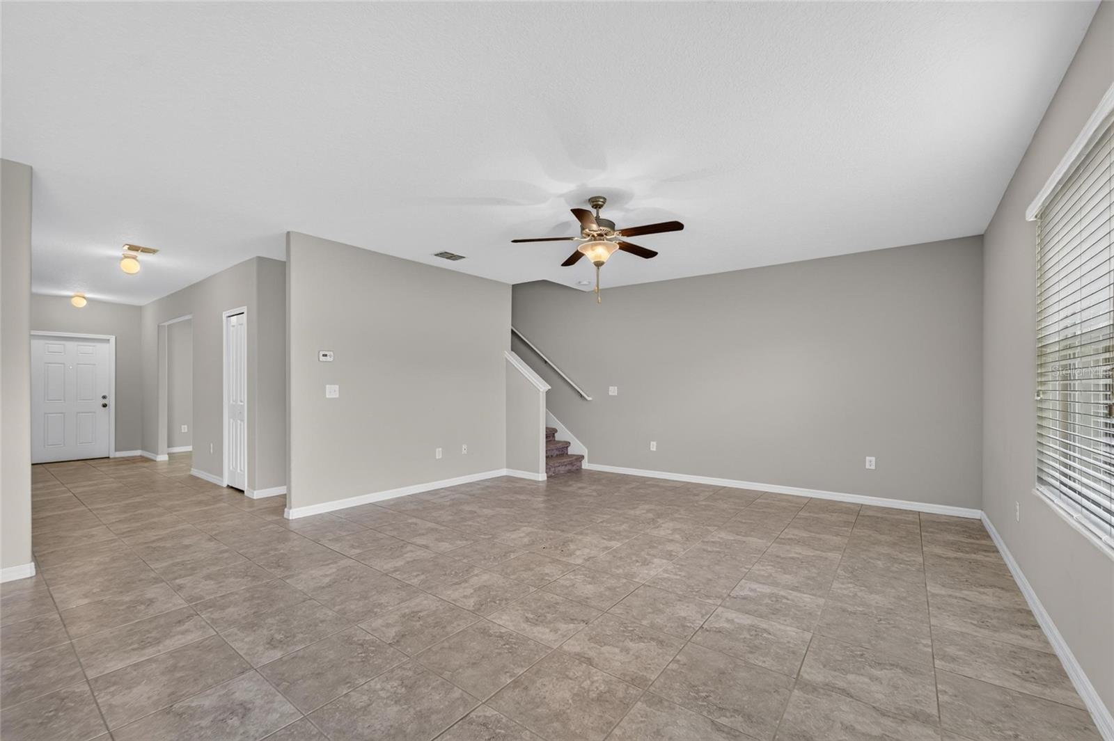 215 ENGLISH HERITAGE PL — photo 25
