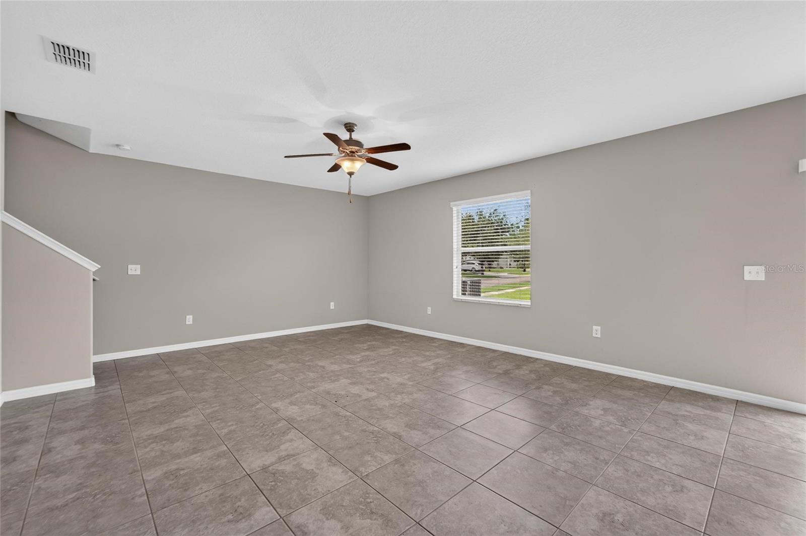 215 ENGLISH HERITAGE PL — photo 24