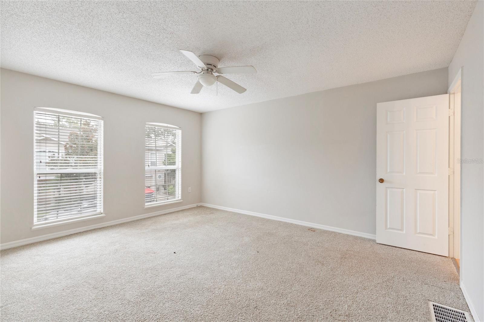 4617 ASHBURN SQUARE DR — photo 11
