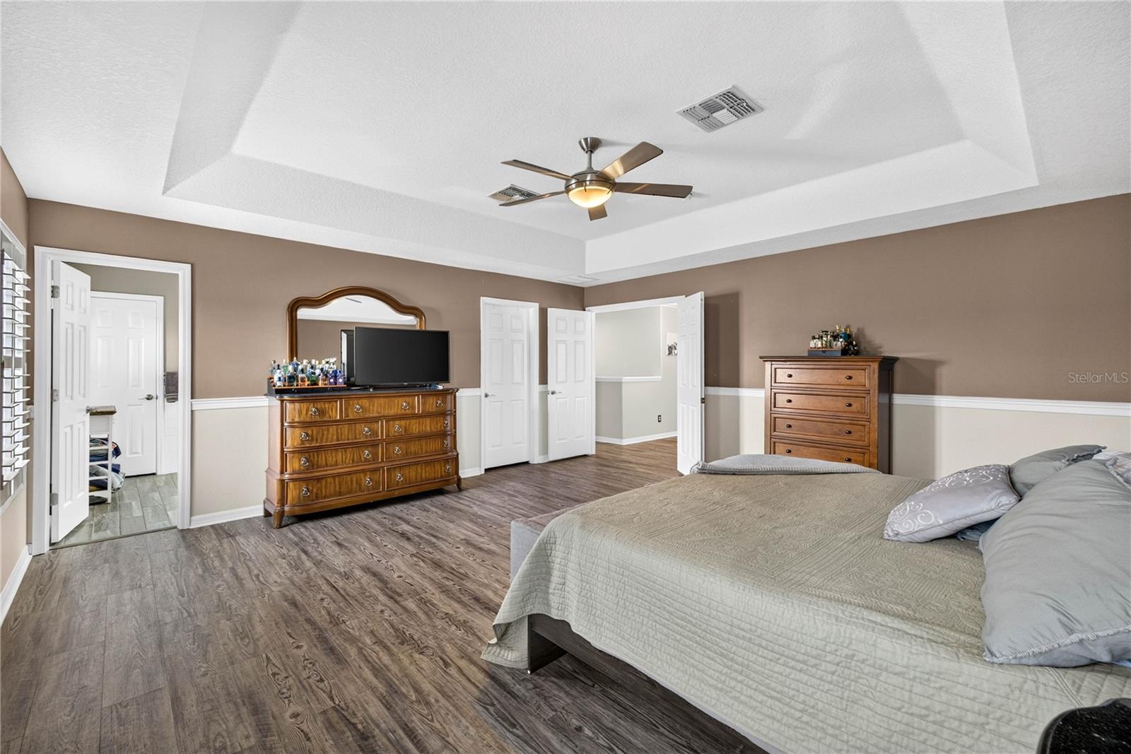 3351 LINTOWER DR — photo 30