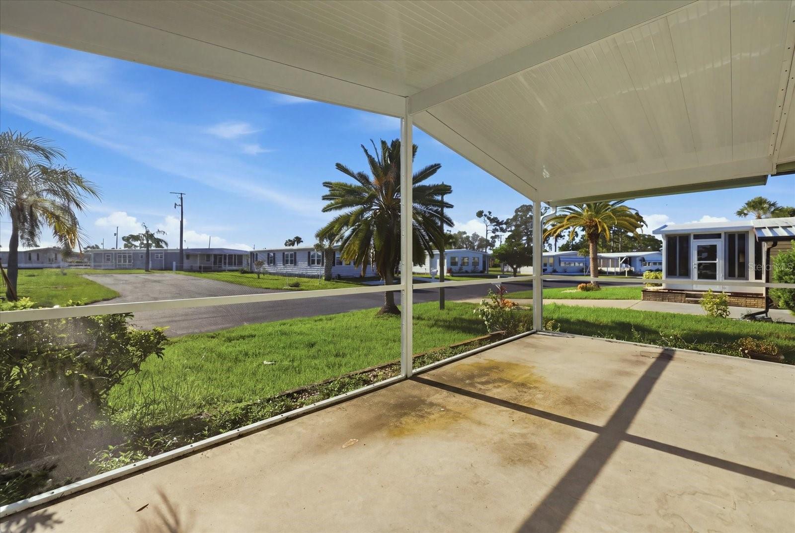 129 NAUTICAL DR — photo 23