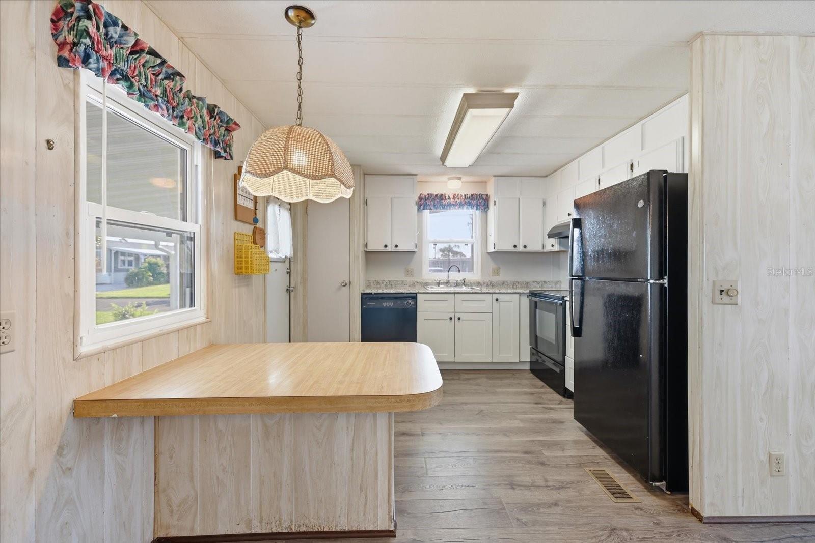 129 NAUTICAL DR — photo 6