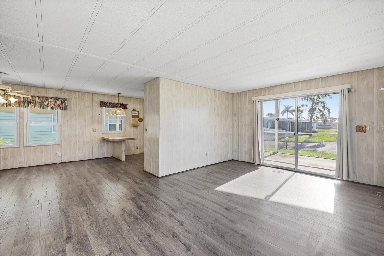 129 NAUTICAL DR — photo 19