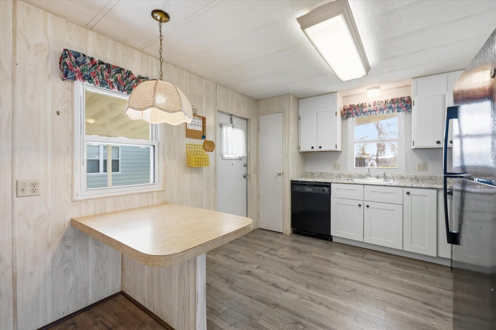 129 NAUTICAL DR — photo 3