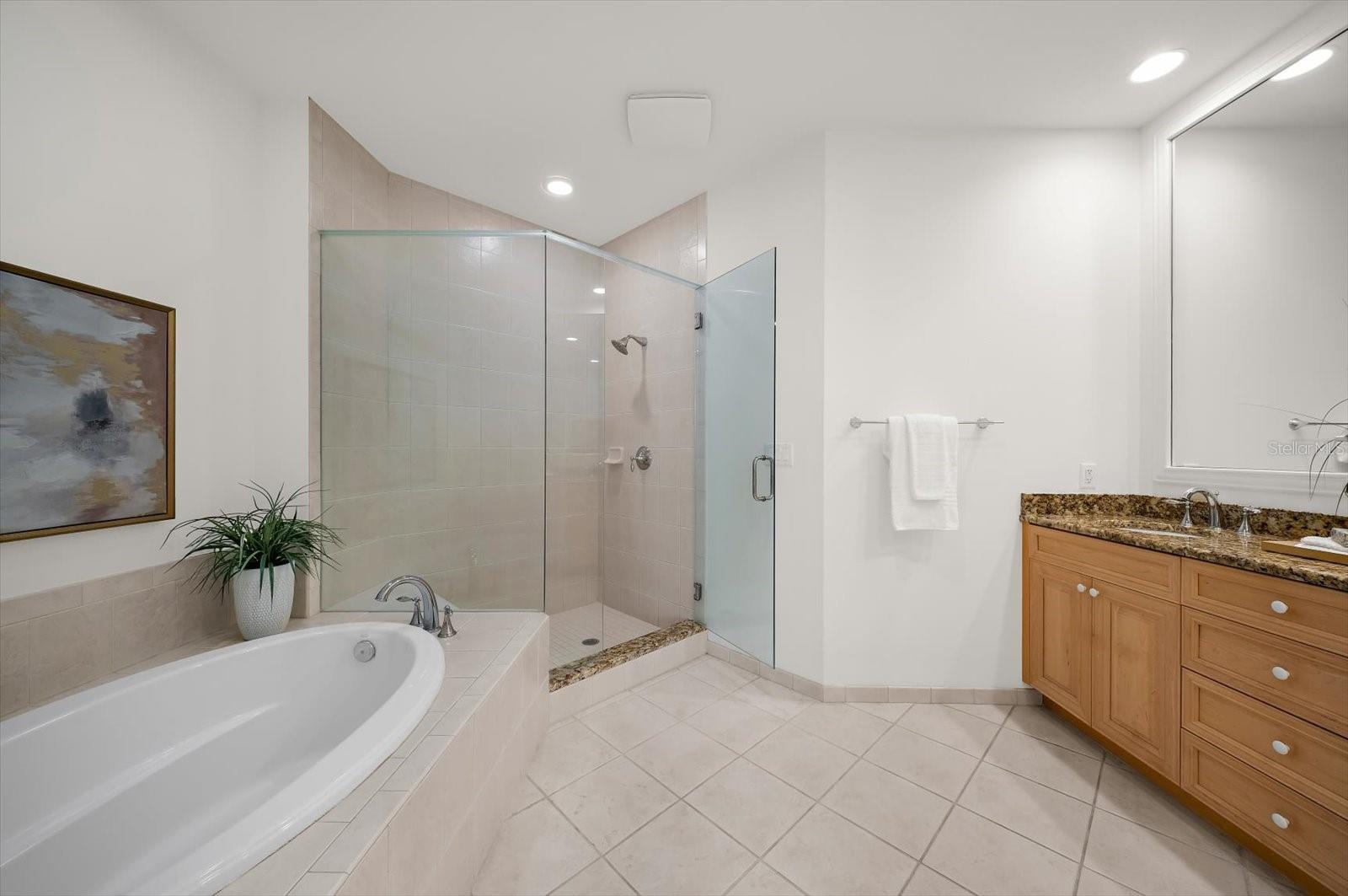 11 BAYMONT ST #308 — photo 23