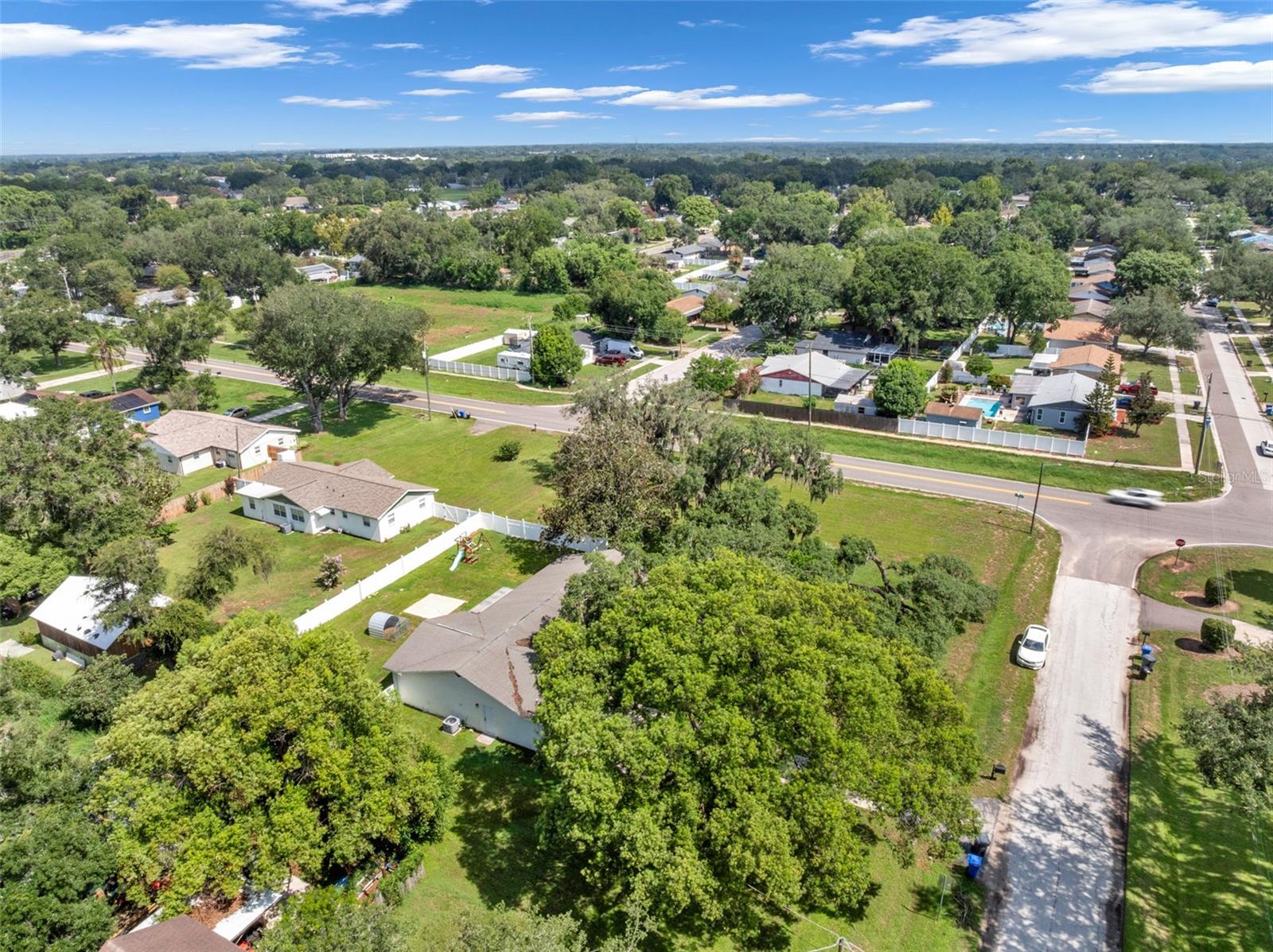 1002 KAY JEAN DR — photo 13