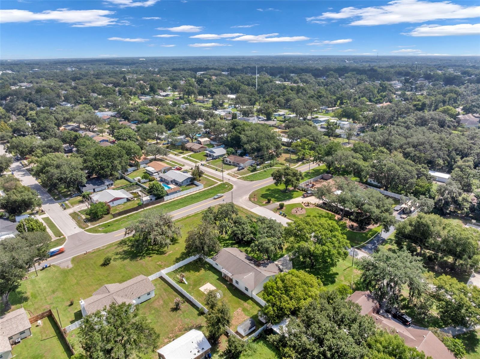1002 KAY JEAN DR — photo 10