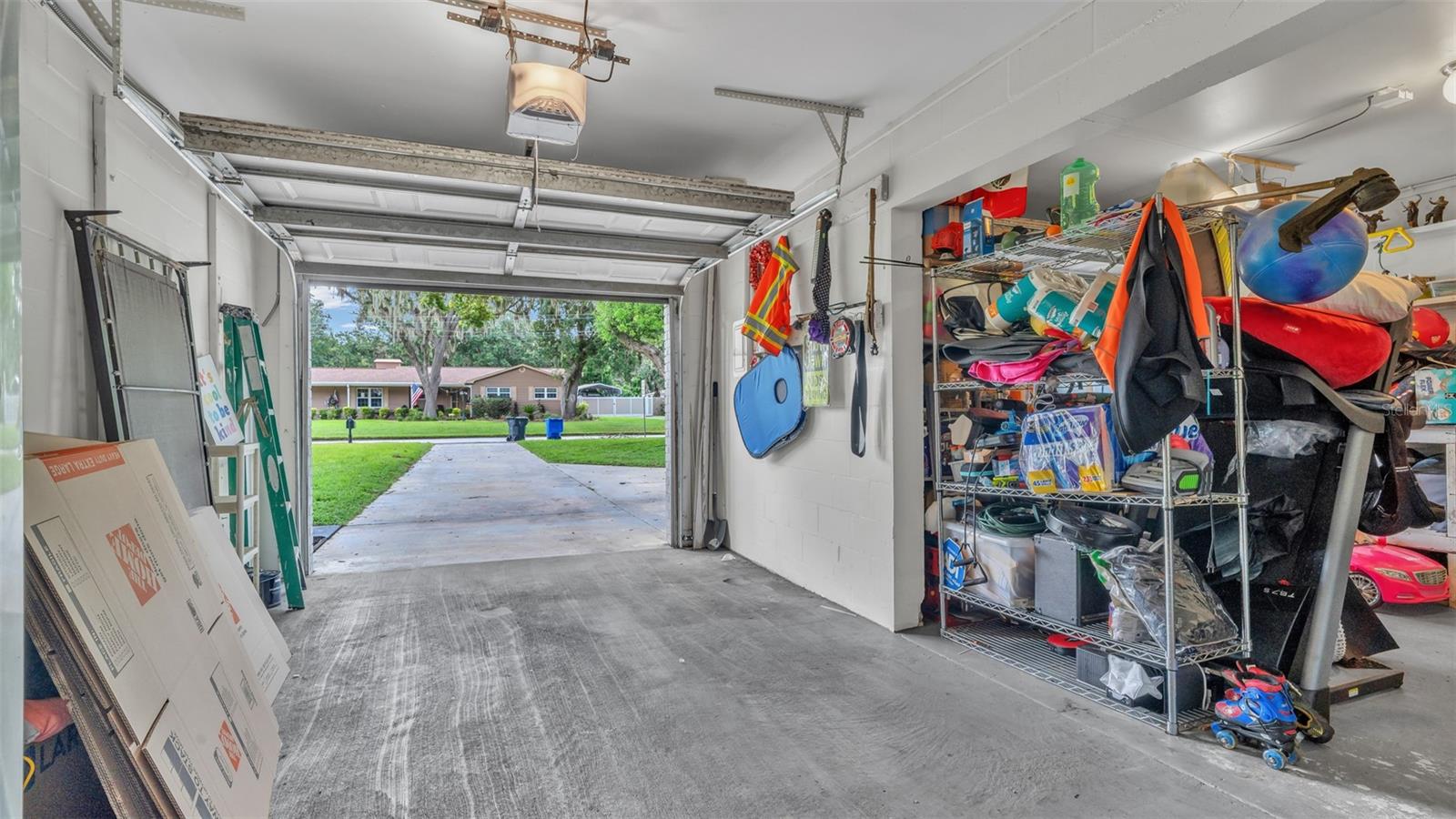 1002 KAY JEAN DR — photo 43
