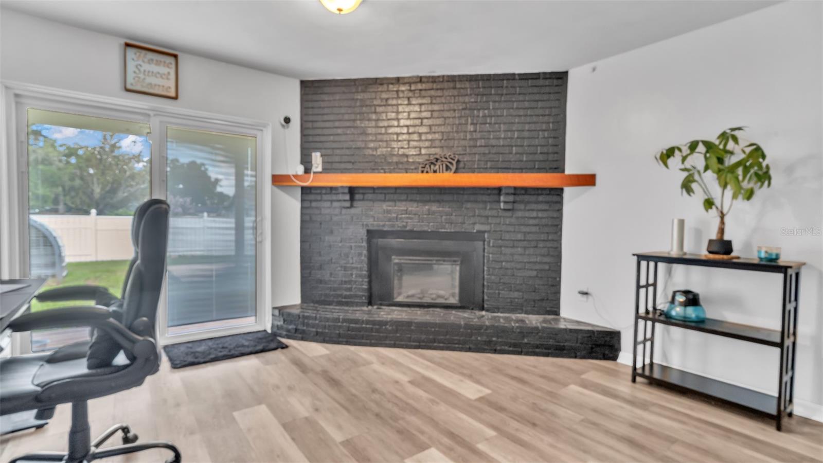 1002 KAY JEAN DR — photo 33