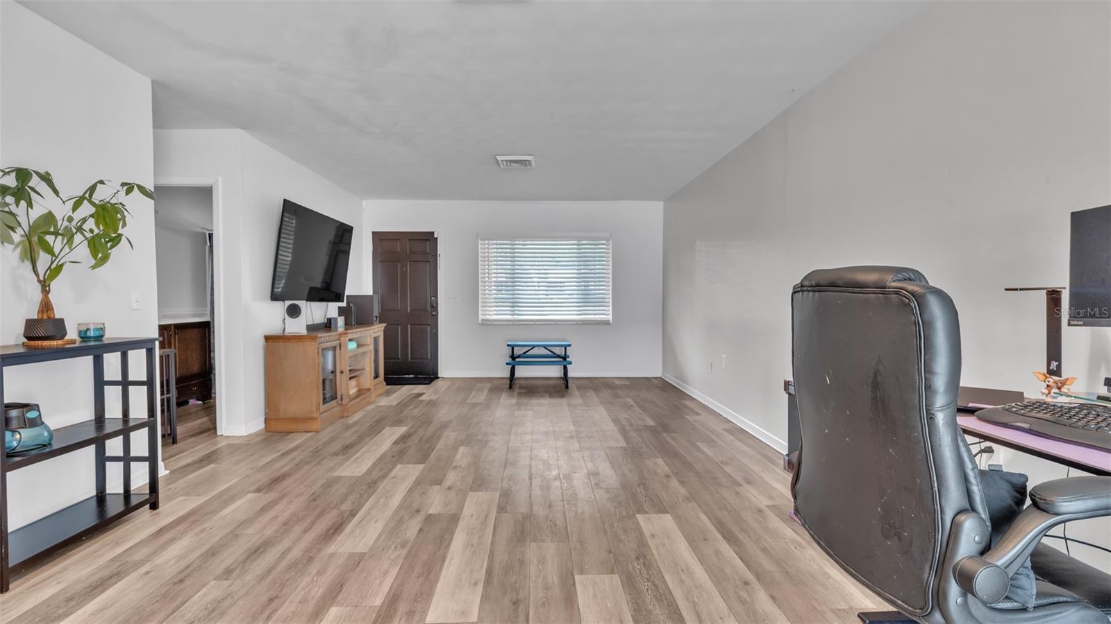 1002 KAY JEAN DR — photo 32