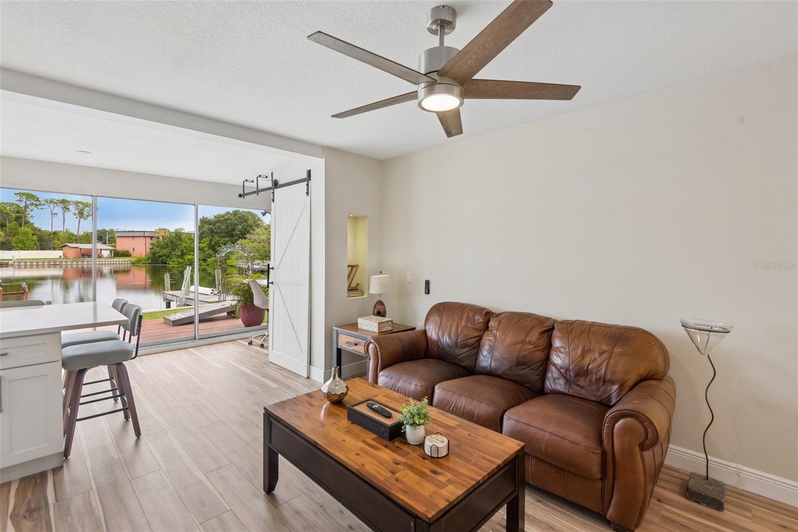 609 WESTWINDS DR #4 — photo 6