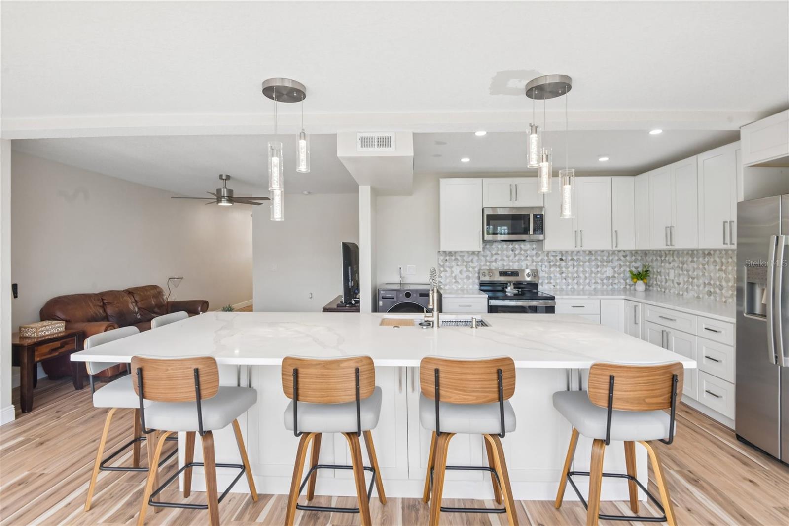 609 WESTWINDS DR #4 — photo 9