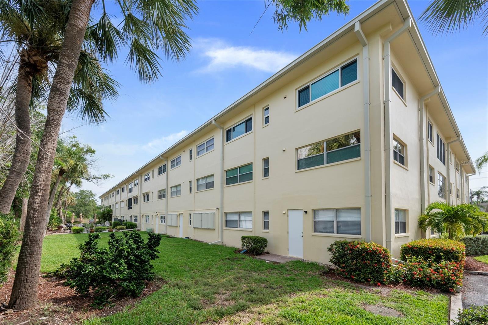 4780 COVE CIRCLE ST #103 — photo 17