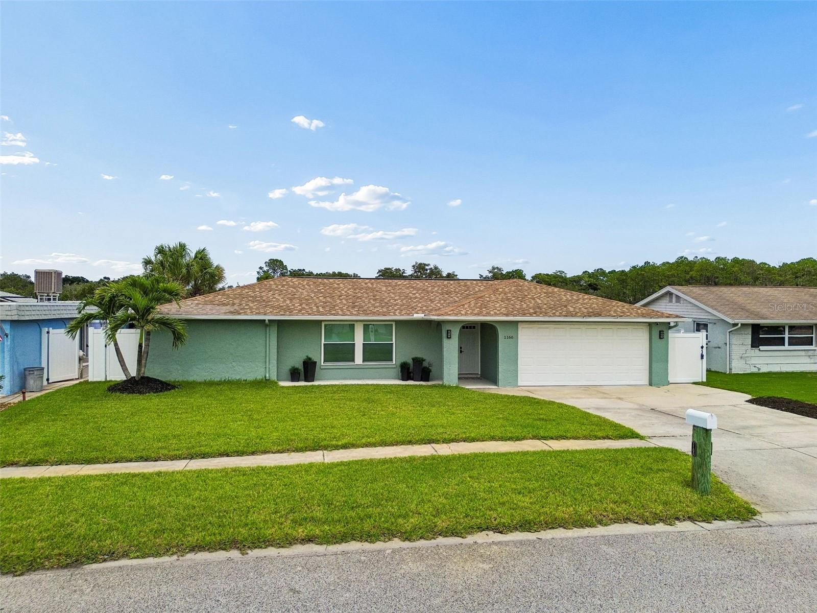 1166 CHANCELLOR DR — photo 81