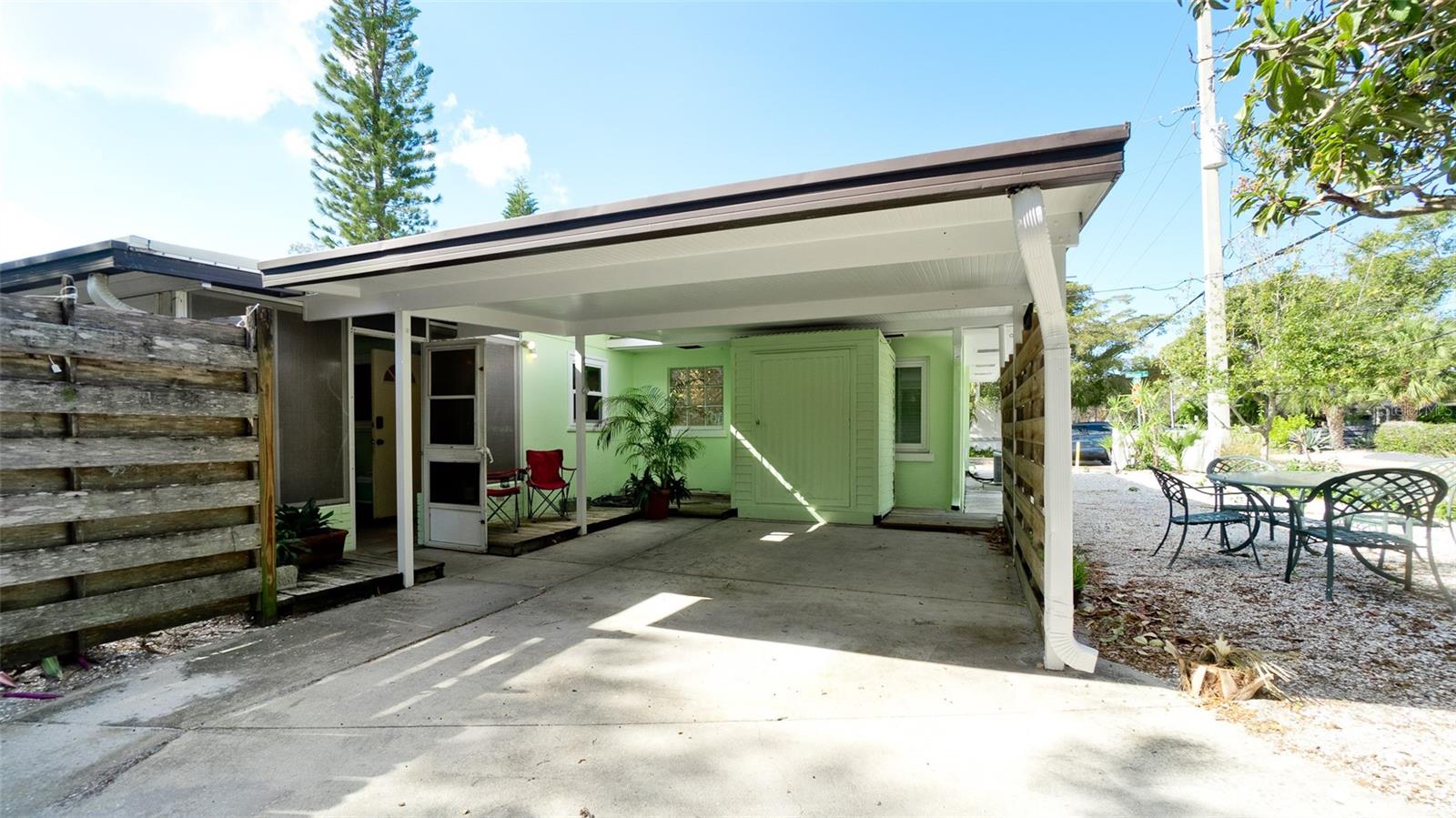 507 MADISON CT — photo 21