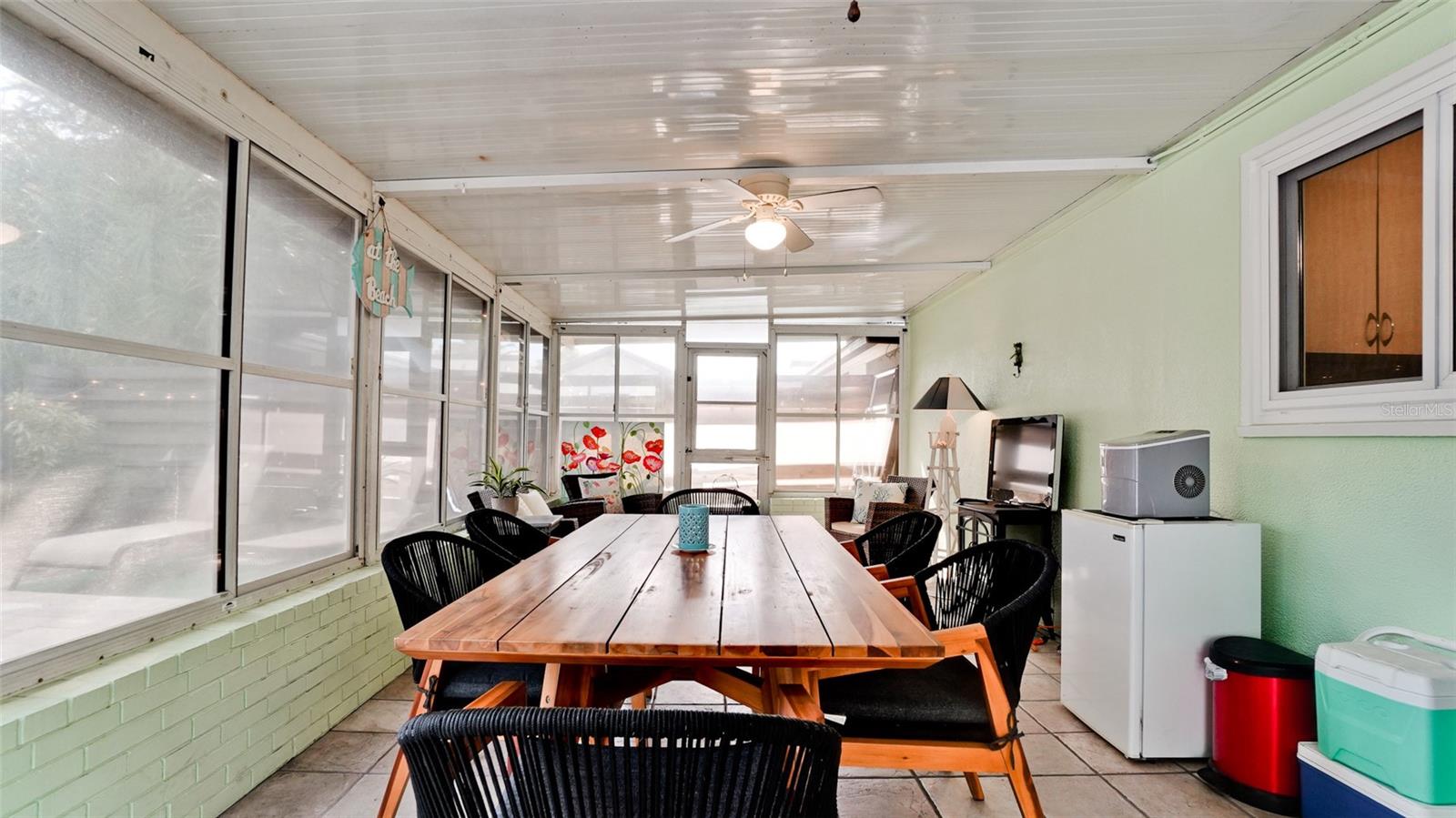 507 MADISON CT — photo 13