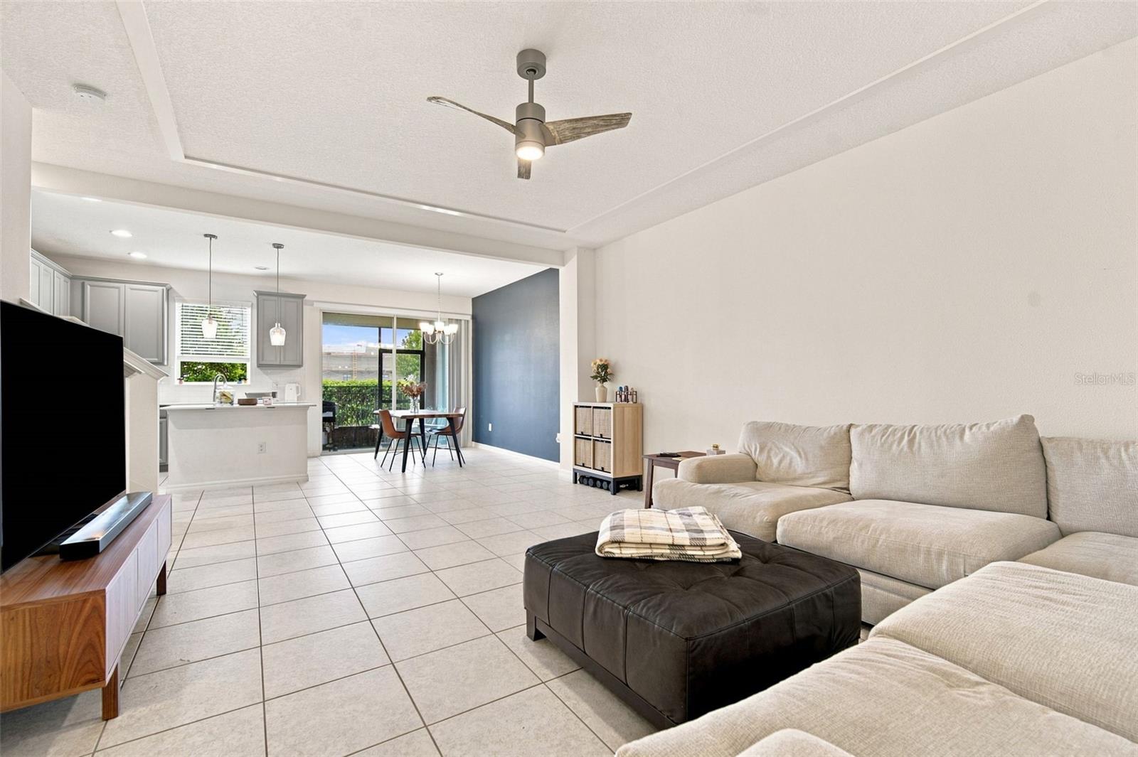 6252 CAMINO DR — photo 13