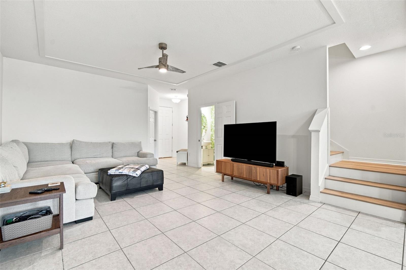 6252 CAMINO DR — photo 10