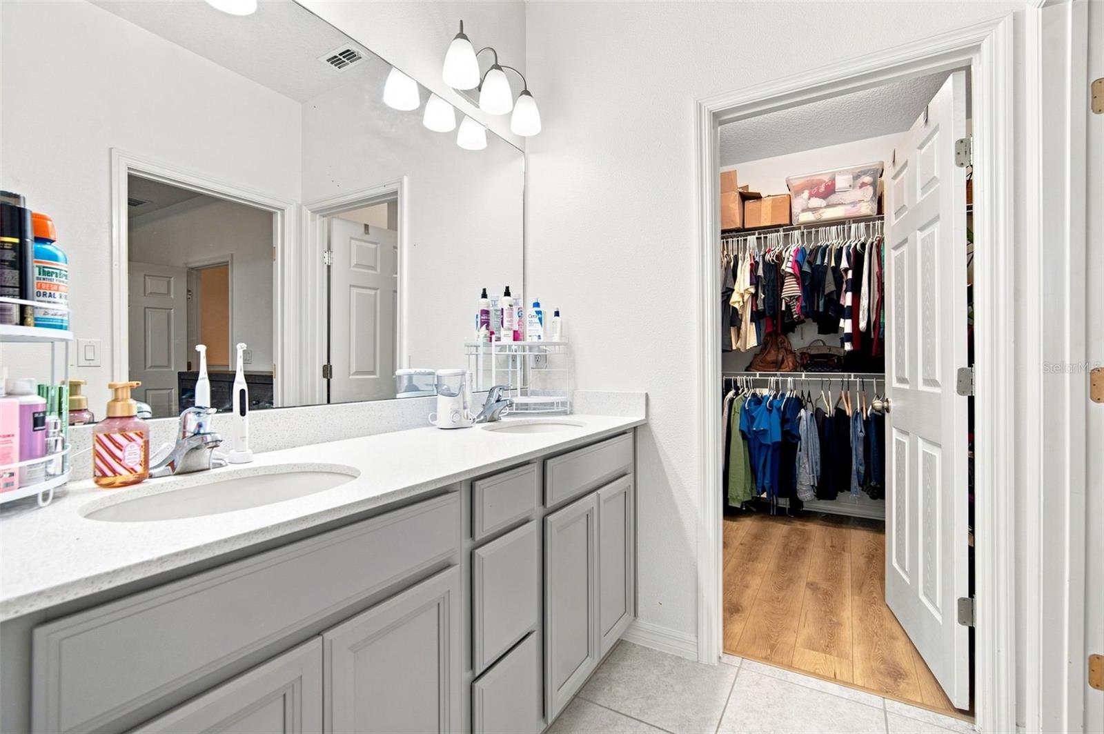 6252 CAMINO DR — photo 32