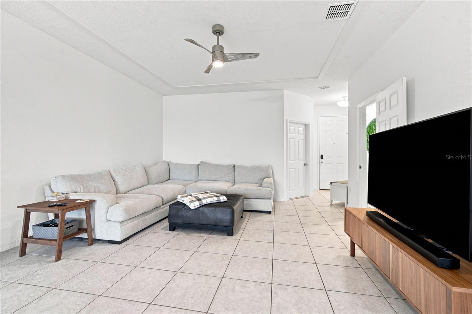 6252 CAMINO DR — photo 11