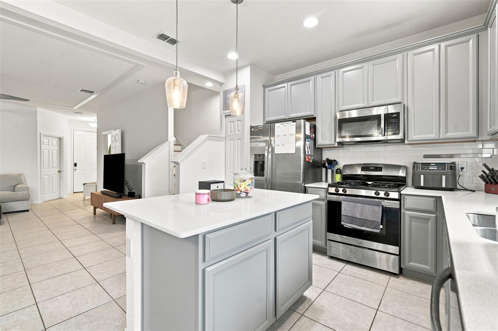 6252 CAMINO DR — photo 21