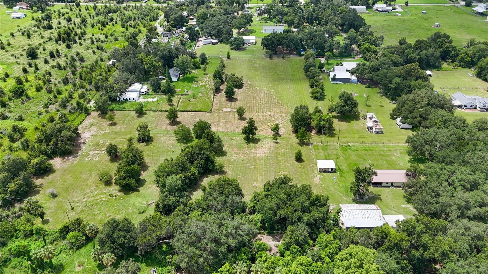 2452 WELCOME RD — photo 60