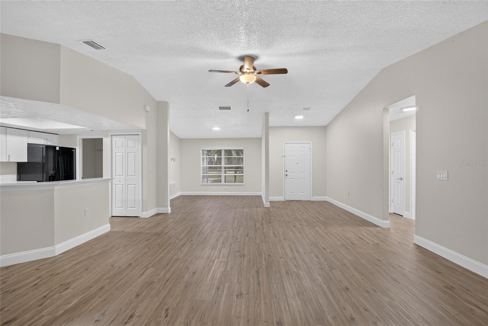 27526 GREEN WILLOW RUN — photo 9