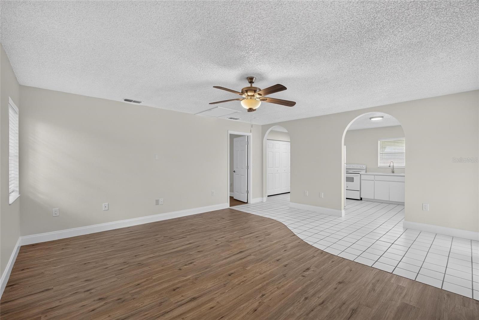 27526 GREEN WILLOW RUN — photo 55