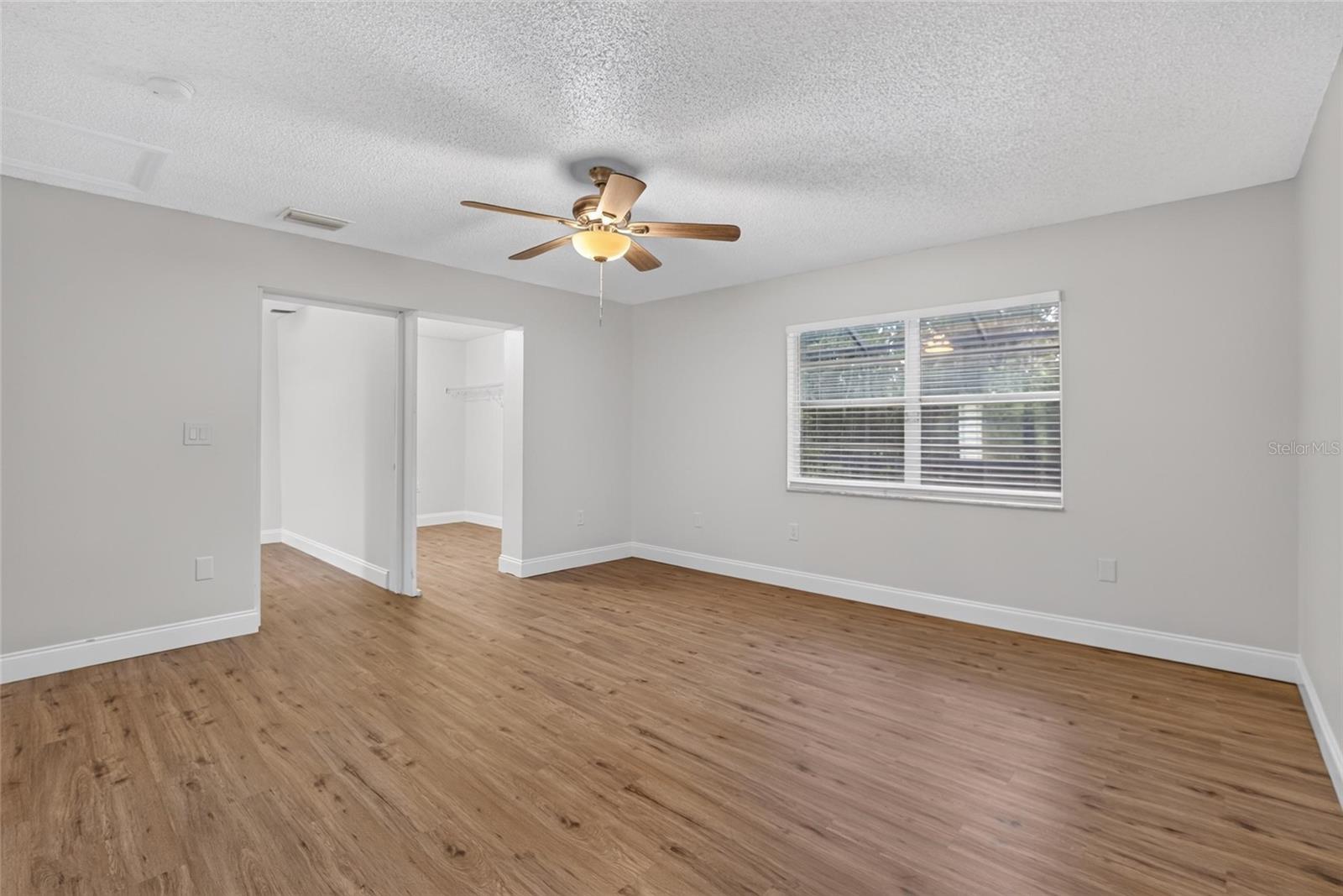 27526 GREEN WILLOW RUN — photo 34