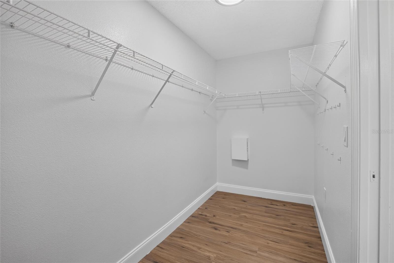 27526 GREEN WILLOW RUN — photo 43